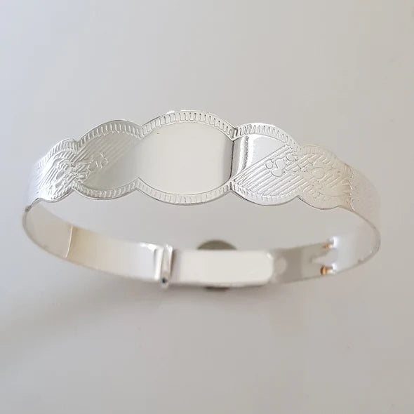 Sterling Silver Keyhole Babies Bracelet